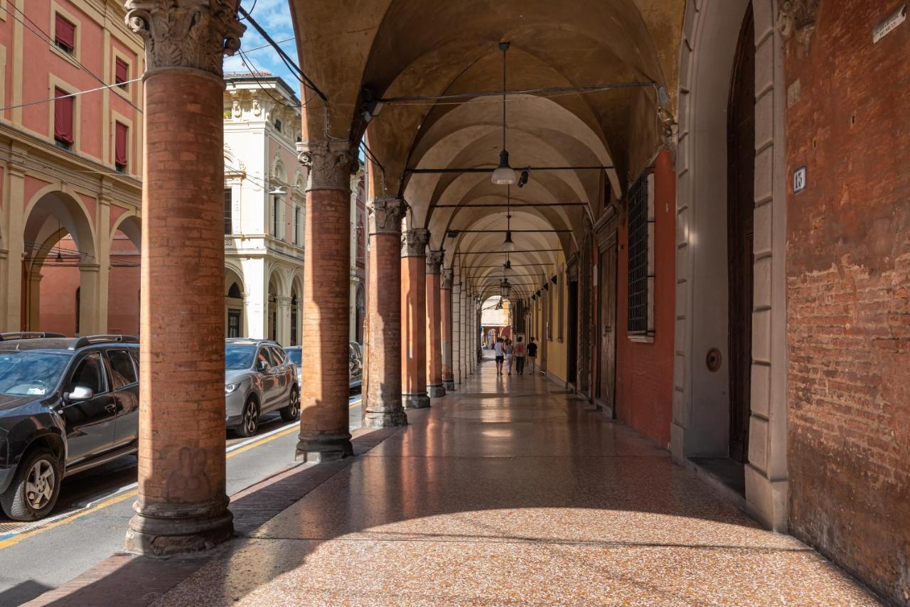 Nel Cuore Di Bologna - Casa Boss Exterior foto